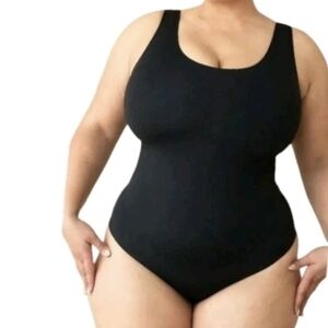Pinsy Shapewear Scoop Tank Hourglass Thong Bodysuit Black Women Size 2X